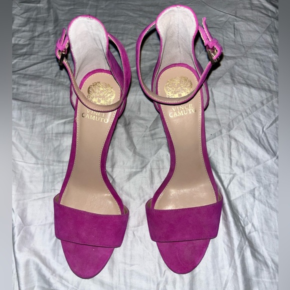 Vince Camuto Court Pink Suede Heels - Picture 2 of 5